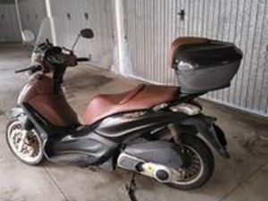 PIAGGIO BEVERLY 300 POLICE