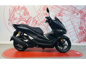 HONDA PCX 125, SCOOTER, MOTO NEUVE, CHF 3'690.-