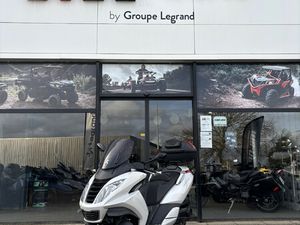 PEUGEOT METROPOLIS 400