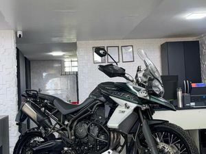 TRIUMPH TIGER 800 XCA
