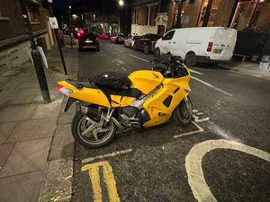 HONDA, VFR, 2000, 781 (CC)