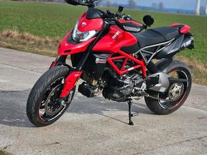 DUCATI HYPERMOTARD 950