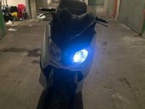 YAMAHA X-MAX 250 - 2013