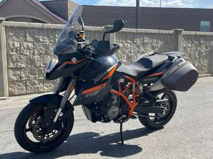2013 KTM 990 SUPERMOTO T