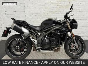 2017 TRIUMPH SPEED TRIPLE 1050 1050 S NAKED PETROL MANUAL X-RING EURO 4 (140 PS) NAKED PETROL MANUAL