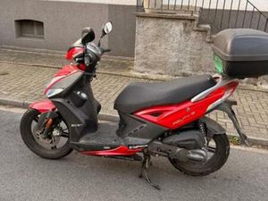 KYMCO AGILITY 16+ 50 CCM ROLLER ROT/SCHWARZ