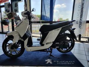 ⭐ PEUGEOT TWEET 125 CCM *IN WEIß SOFORT VERFÜGBAR*