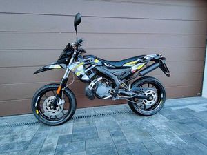 DERBI SENDA DRD X-TREME SM 50 Z 2020 ROKU Z AUSTRII NOWY ŻMIGRÓD