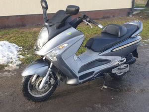 SKUTER 125CM SYM GTS 125 CIESZYKÓW