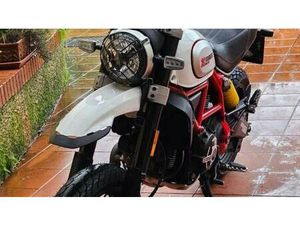 VENDO DUCATI SCRAMBLER 800 DESERT SLED (2017 - 20) USATA A CARRARA (CODICE 9915113) - MOTO.IT