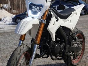 SUPERMOTO PRO E5