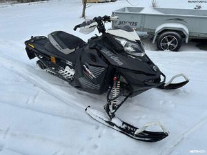X-RS E-TEC 600 H.O IRON DOG