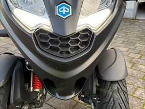 PIAGGIO MP3 300 HPE SPORT, 4632 KM, TÜV BIS 04/2026