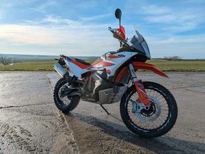KTM 890 ADVENTURE R 2024