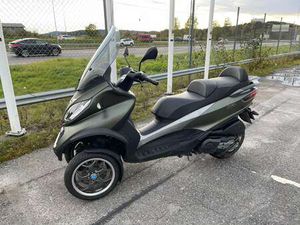PIAGGIO MP3 500