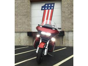 2019 HARLEY-DAVIDSON® FLTRU - ROAD GLIDE® ULTRA