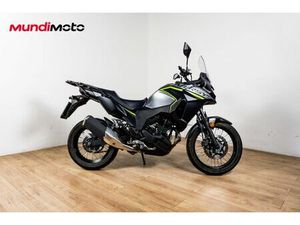 KAWASAKI VERSYS-X 300 URBAN