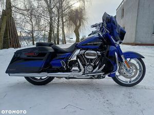HARLEY-DAVIDSON CVO STREET GLIDE