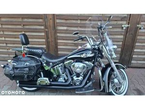HARLEY-DAVIDSON SOFTAIL HERITAGE CLASSIC
