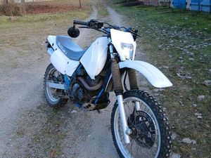 SUZUKI DR 650 RSE SP43B
