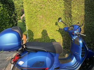 VESPA 300 GTS SUPER SPORT (AVRIL 2019)