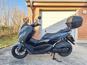 YAMAHA NMAX 125 TOP ZUSTAND! WENIG KILOMETER, WINTERPREIS!