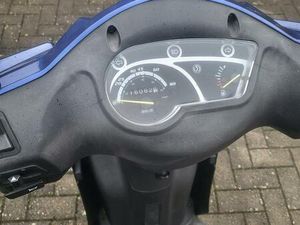 SYM SIMPLY ROLLER 45 KM/H, BJ. 2016, 16 TKM