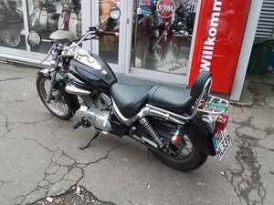 SUZUKI VL 125