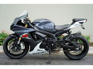2020 SUZUKI GSX 750