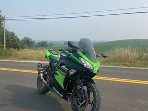 2016 KAWASAKI NINJA 300 ABS
