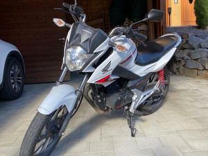 HONDA CB 125F