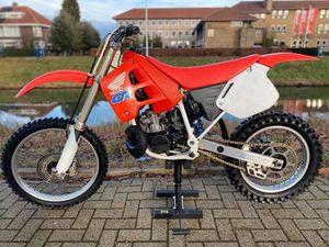 HONDA CR 250 1990. 500 125