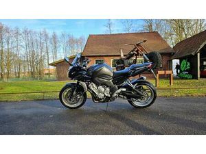 YAMAHA FZ1 1000 FAZER