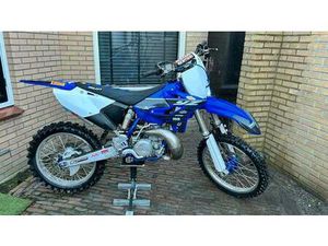 YAMAHA YZ 250 ZWEITAKTER SUPER EVO