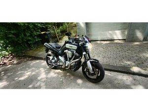 YAMAHA MT 01 KRAFTVOLLER V2 BOLIDE 150NM MIT DASHCAM LED-BLINKER