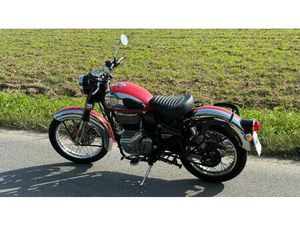 ROYAL ENFIELD CLASSIC 350 IN CHROME RED