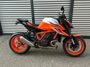KTM 1290 SUPER DUKE R EVO / TECH PACK, CARBON ETC !!
