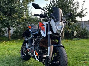KTM DUKE
