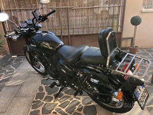 MOTO CASTOM BENELLI 400