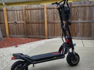 DUAL MOTOR 50 MPH STAND-UP SCOOTER - KAABO WOLF WARRIOR 11 PRO +