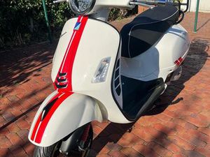 VESPA GTS 125 SUPER