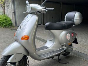 PIAGGIO VESPA ET4