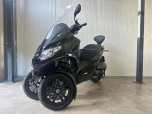 PIAGGIO SCOOTER 300 MP3 HPE DEEP BLACK SPECIAL EDITION — MOTOREN | PIAGGIO — MARKTPLAATS