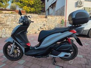 PIAGGIO MEDLEY 150 - 2021