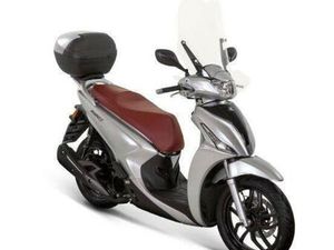 ② KYMCO PEOPLE S125