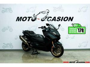 YAMAHA - TMAX