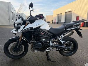 TRIUMPH TIGER EXPLORER 1200 XC