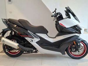 VS FULL OPTIONS LIMITED EDITION 10TH ANNIVERSARY