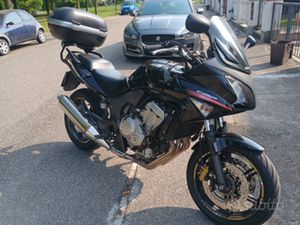 HONDA CBF 600 SA
