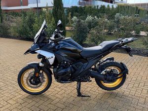 BMW R 1300 GS TRIPLE BLACK